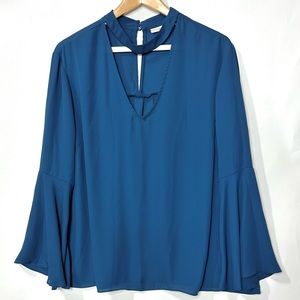 Eva Mendes NY&C Blue Bell Sleeve  Top size XXL  Pre-Owned